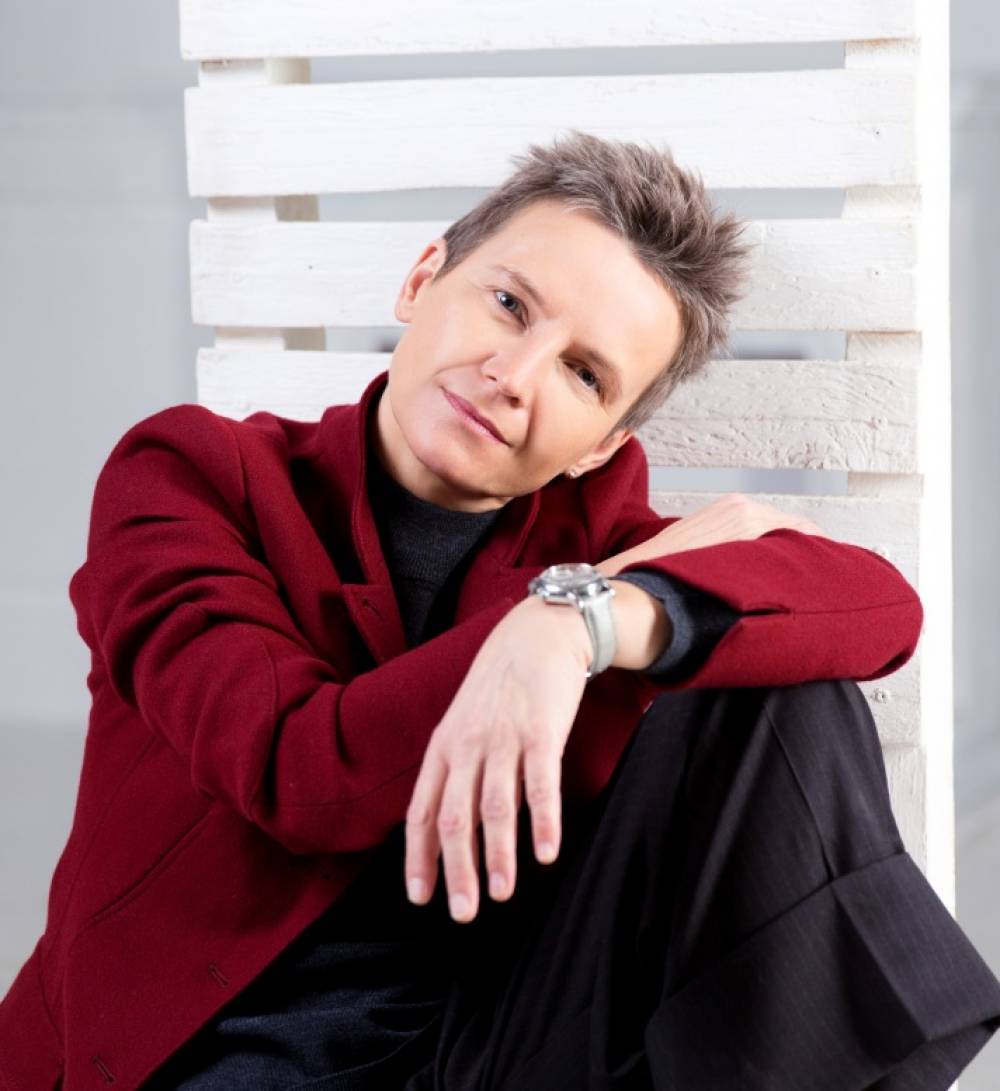 Светлана Сурганова победила колоректальный рак и вернулась на сцену